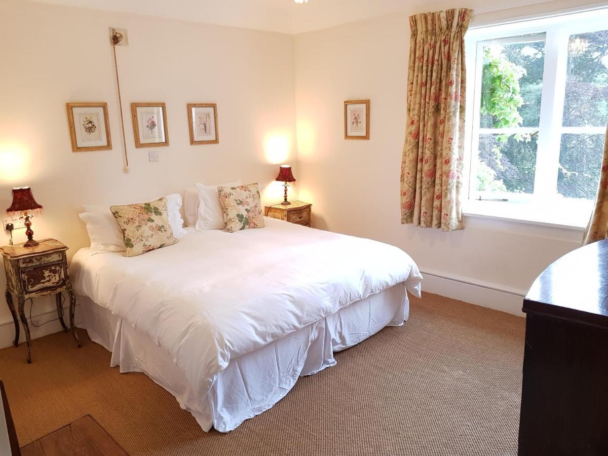 Cambus O' May Traditional Highland Hotel Ballater Extérieur photo