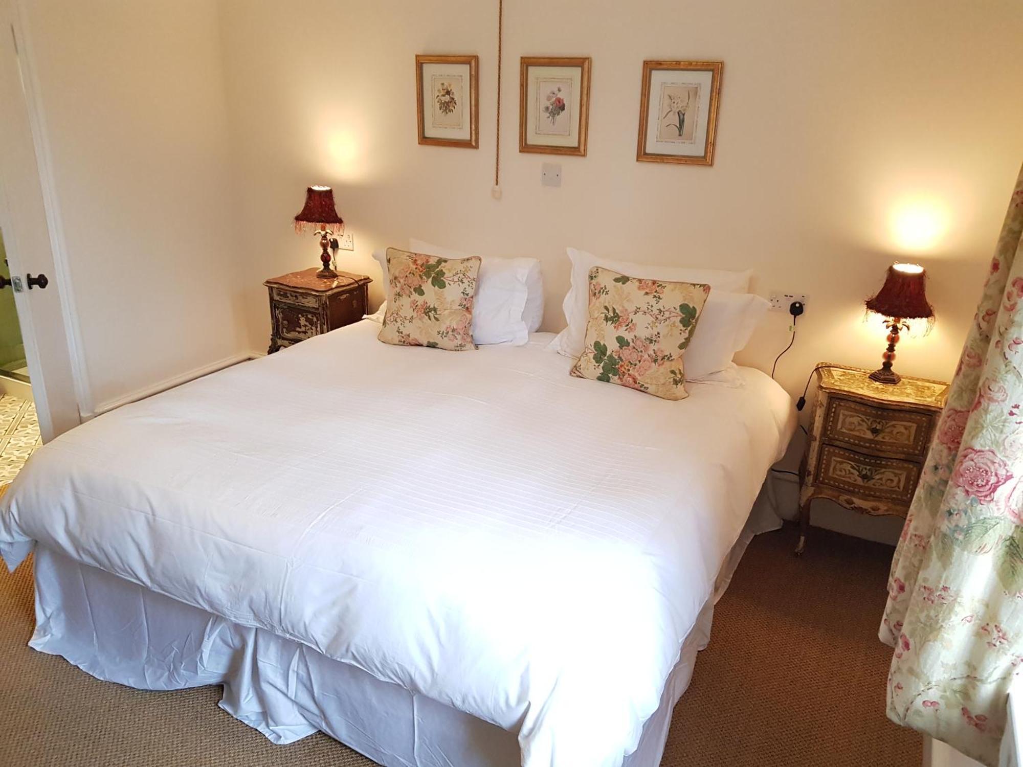 Cambus O' May Traditional Highland Hotel Ballater Chambre photo